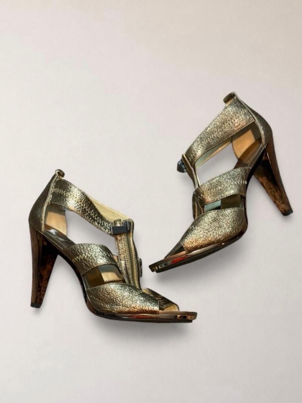 MICHAEL Michael Kors Gold Strappy Zip Front Platform Heels 9.5M
